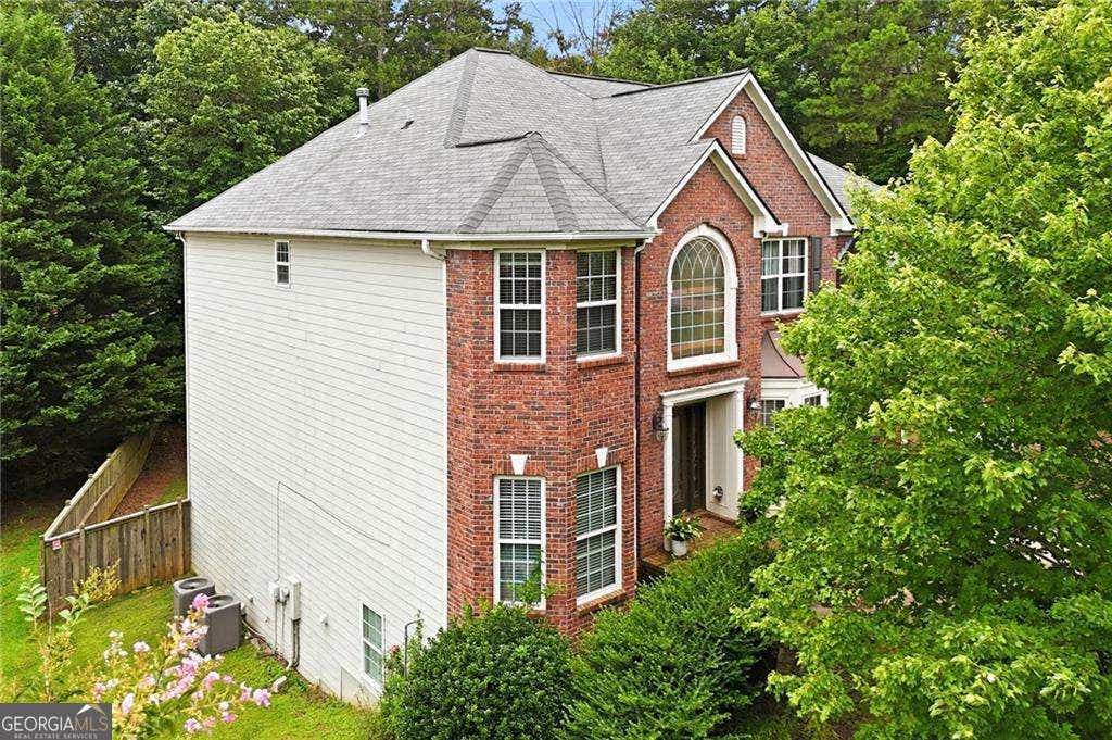 Photo of 200 White Cloud Run, Canton, GA 30114 (MLS # 10815631)