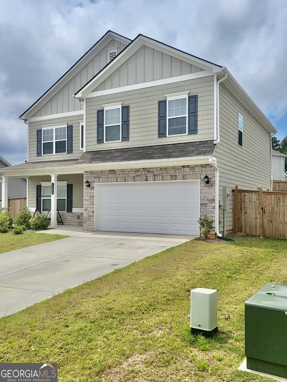 Like-new 2-story home in prime Gwinnett location! Built just a year ago, this spacious 5BR, 3 BA home features an open layout with a large family room, separate dining or living area, and a modern kitchen with island, ample counter space, and plenty of cabinets. SCHEDULE YOUR SHOWING TODAY TO SEE ALL THAT THIS HOME HAS TO OFFER.