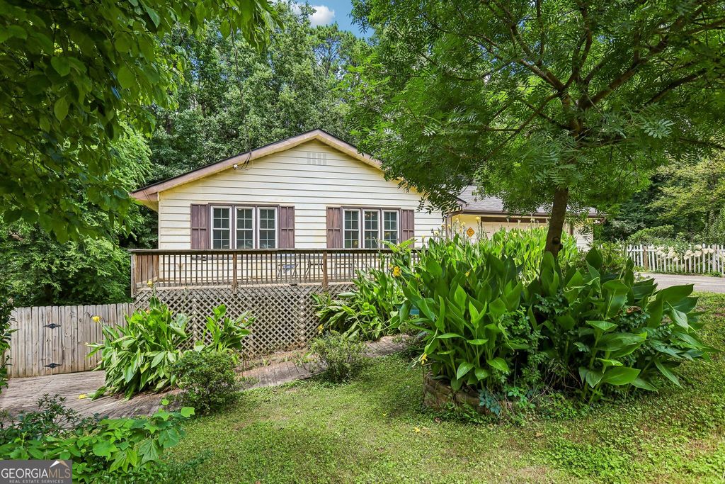 Photo of 4728 N Springs Court NW, Kennesaw, GA 30144 (MLS # 10811176)