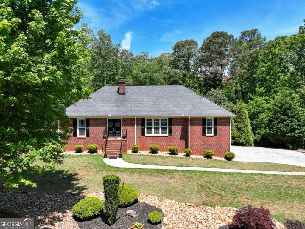 Photo of 131 Page Place, Canton, GA 30114 (MLS # 10754599)