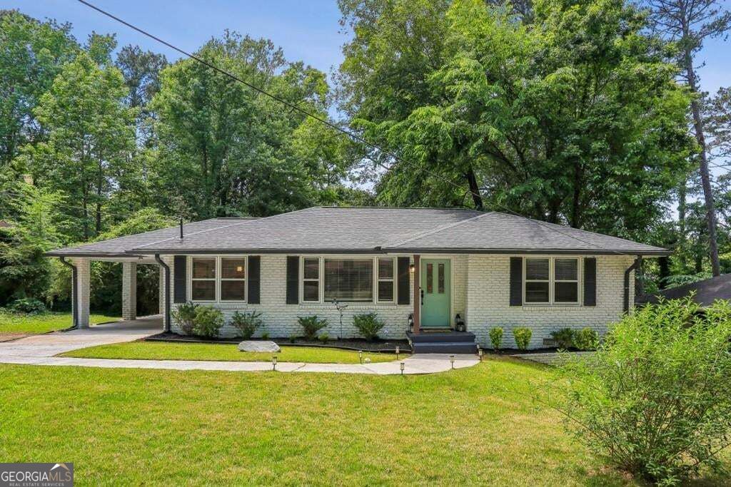 Photo of 1879 Long DR, Decatur, GA 30032 (MLS # 10848057)