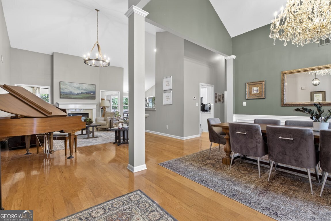 2462 Oak Bluff DR