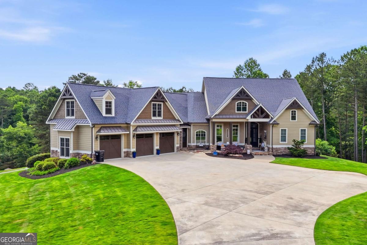 457 Arlington WAY