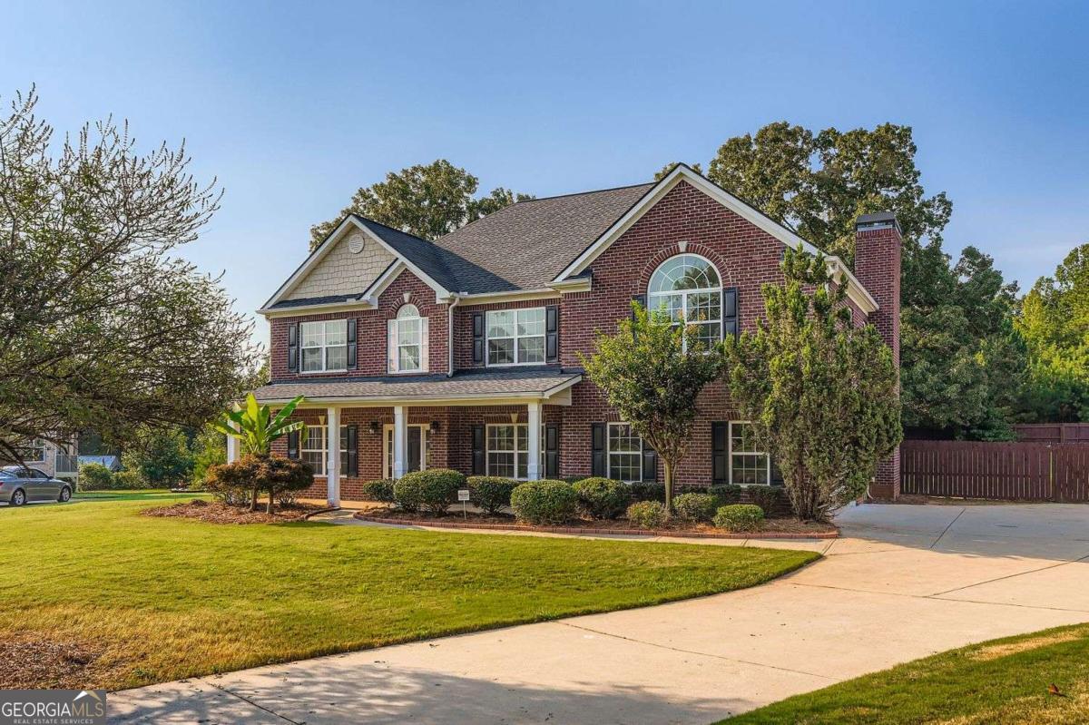 108 Nobility LN