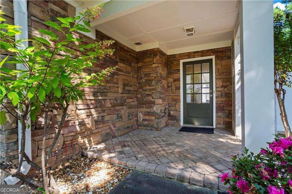 Photo of 4022 Cottage Oaks Drive, Acworth, GA 30101 (MLS # 10675694)