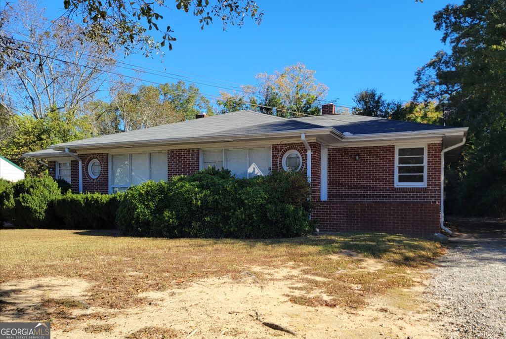 Photo of 125 W New Street #A, Winder, GA 30680 (MLS # 10629625)