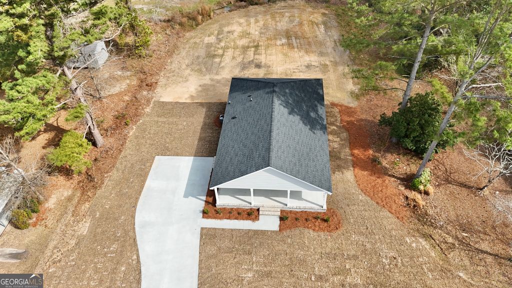 Photo of 103 Continental Street, Glennville, GA 30427 (MLS # 10696310)