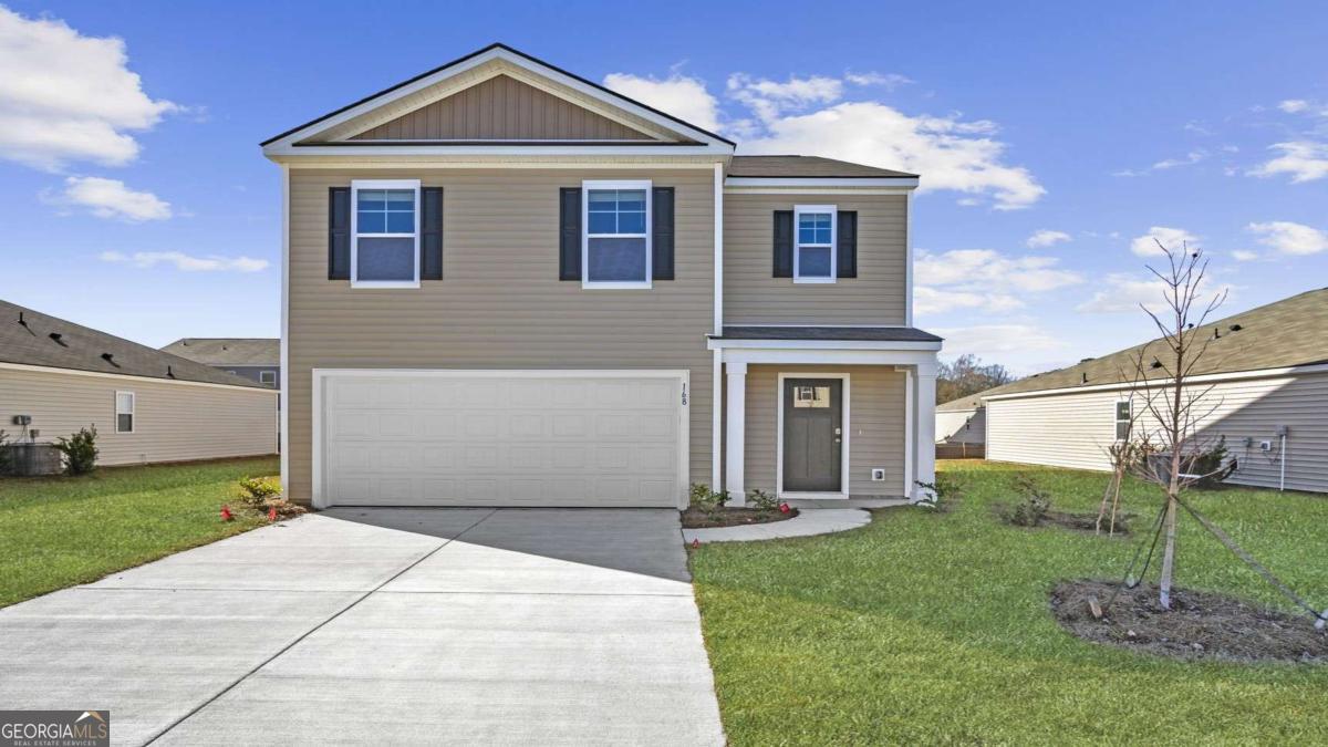 214 Ellie WAY