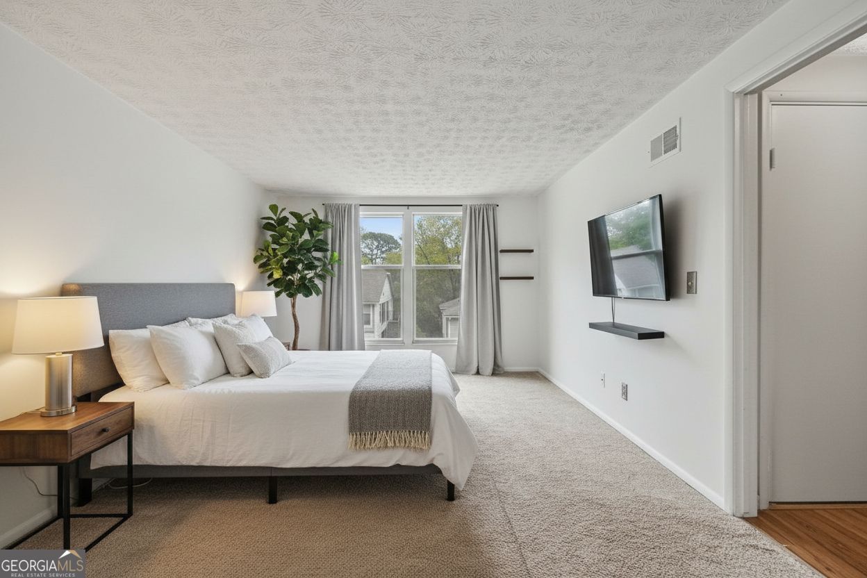 1325 Keys Lake DR NE