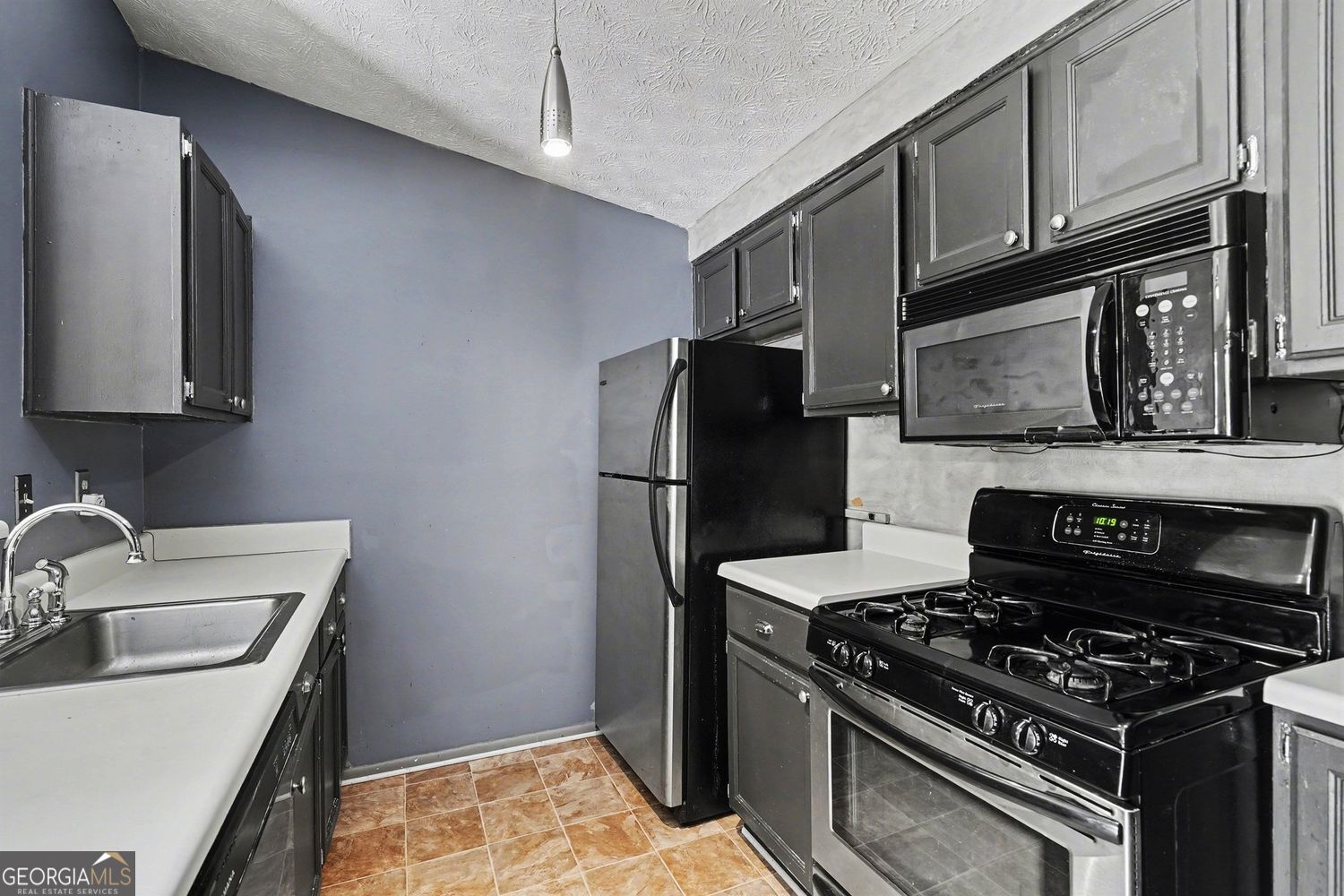 1325 Keys Lake DR NE