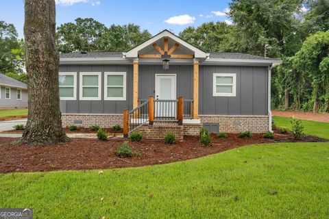 209 Bryan ST McDonough GA 30253