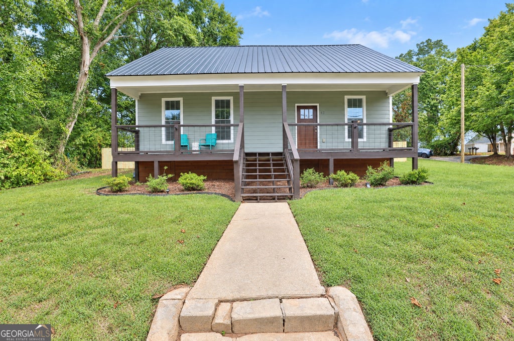 Photo of 42 Main Street, Newnan, GA 30263 (MLS # 10853415)