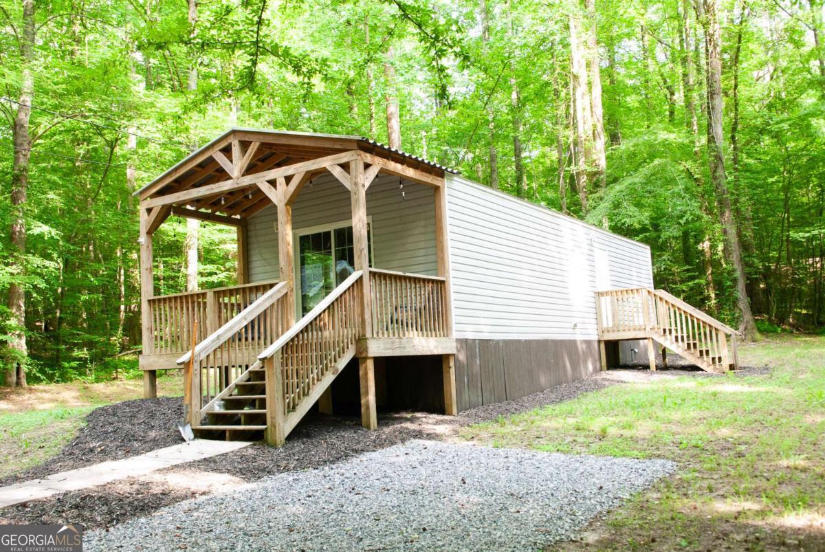 414 Twin Mountain Lake CIR