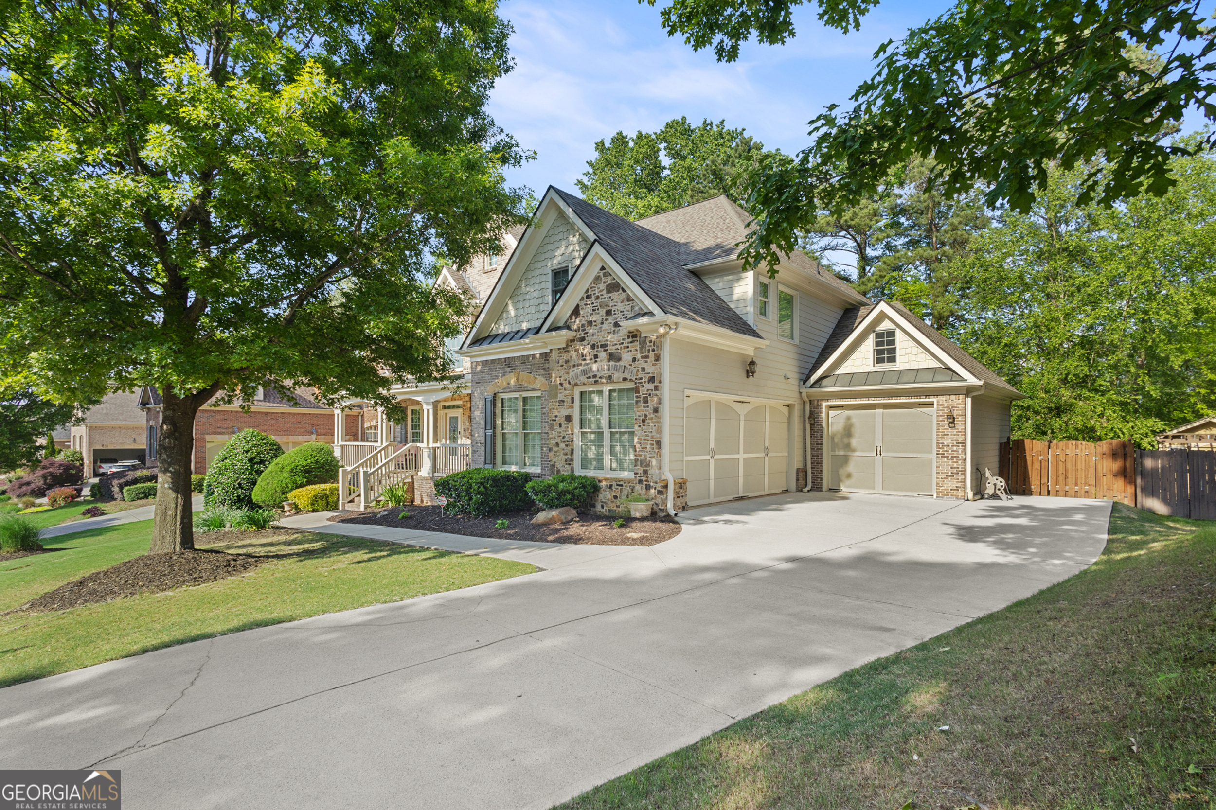 4731 MOON CHASE DR