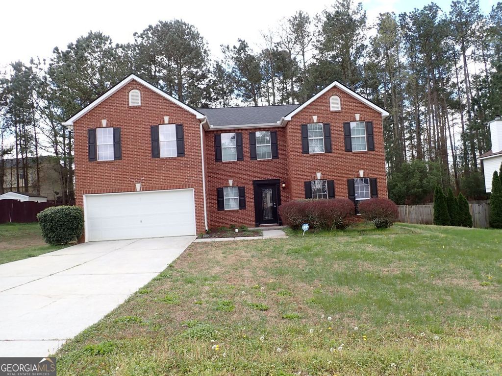 Photo of 827 Sinclair Way, Jonesboro, GA 30238 (MLS # 10687268)