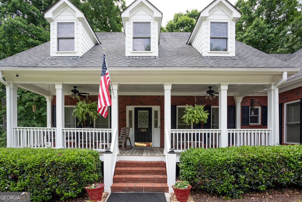 Photo of 825 Harvest Lane, Monroe, GA 30655 (MLS # 10774086)
