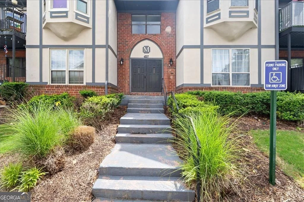 6851 Roswell Road Unit M5, Sandy Springs, GA, 30328