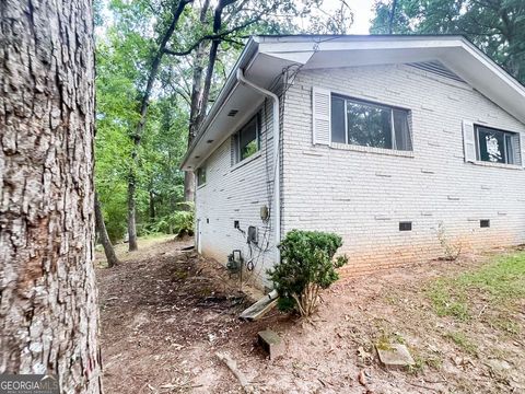 A home in South Fulton