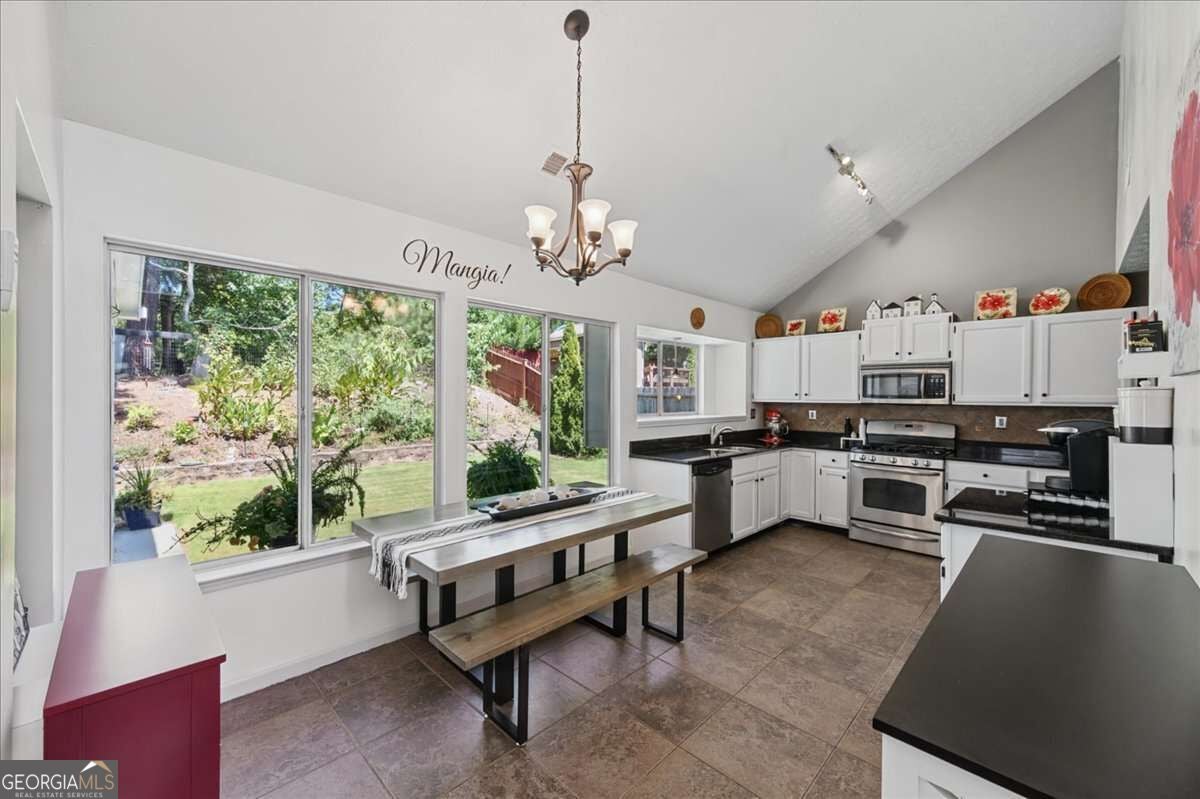 2263 Collinworth DR