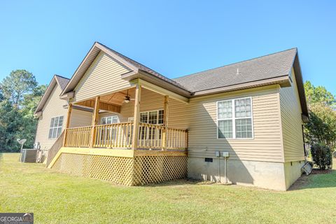 A home in Rentz