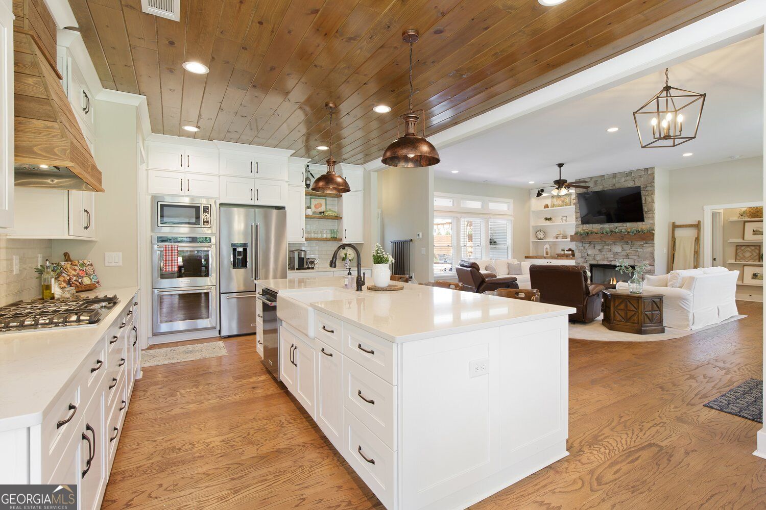 490 Lummus RD
