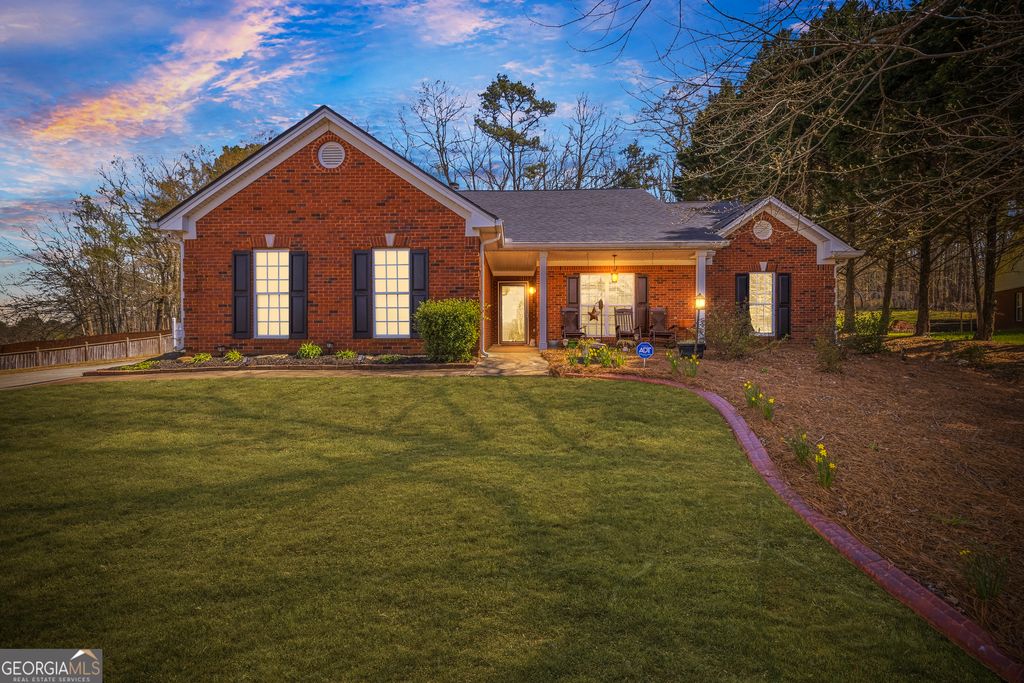 Photo of 460 Flyway Lane, Winder, GA 30680 (MLS # 10715933)
