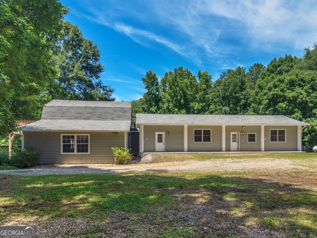 Photo of 382 Indian Creek Road, Locust Grove, GA 30248 (MLS # 10816402)