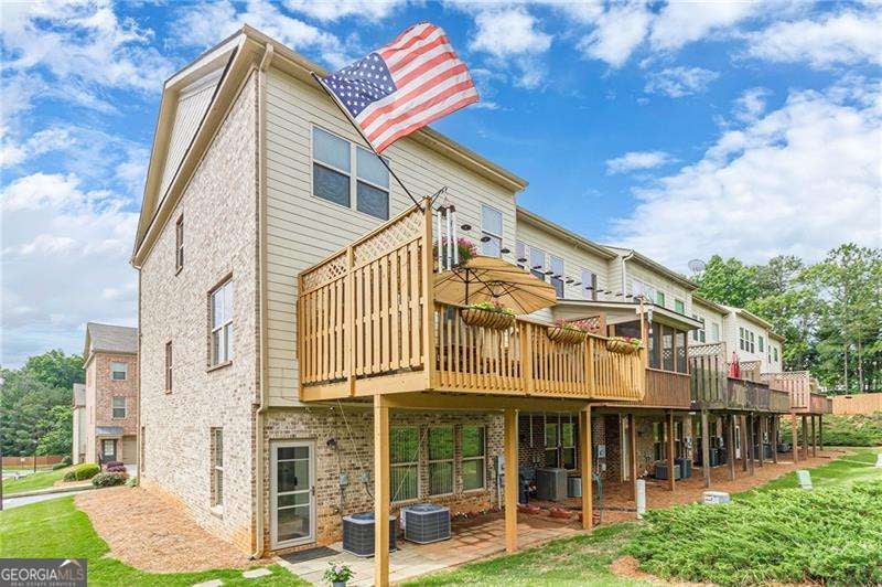 284 Autry Mill LN