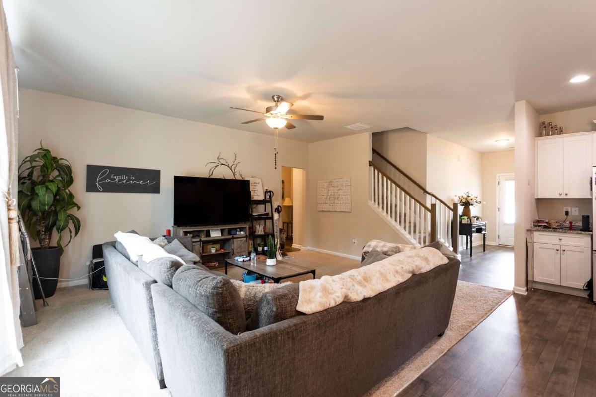95 Channing DR
