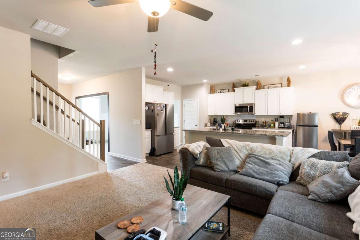 95 Channing DR