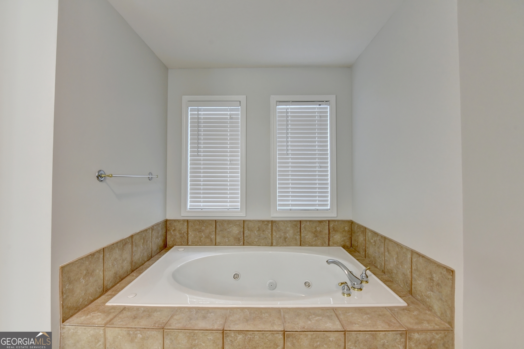 Villa Chase - Residential