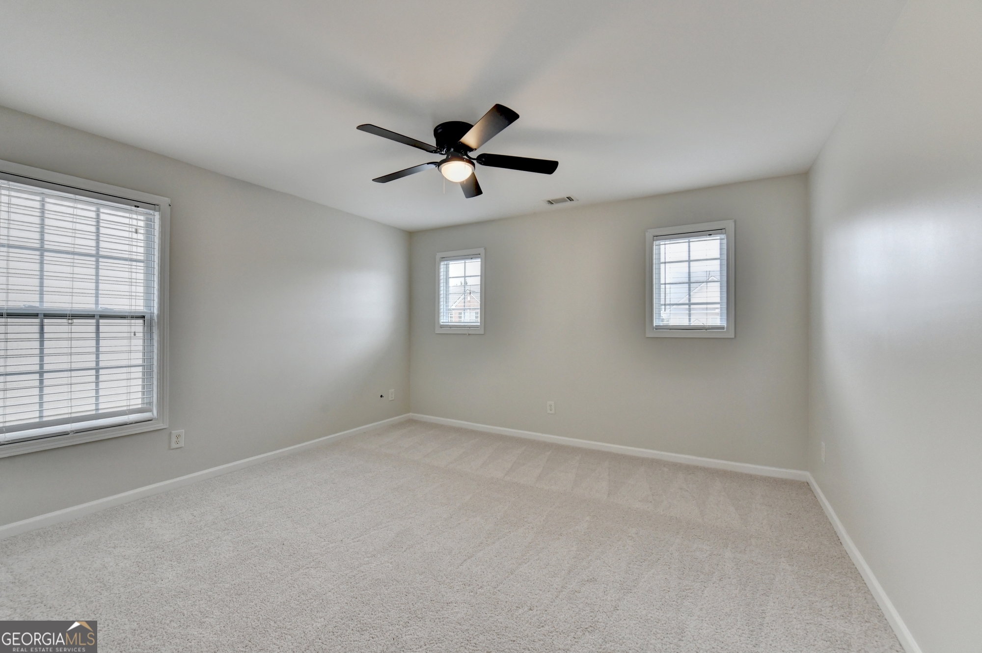 Villa Chase - Residential