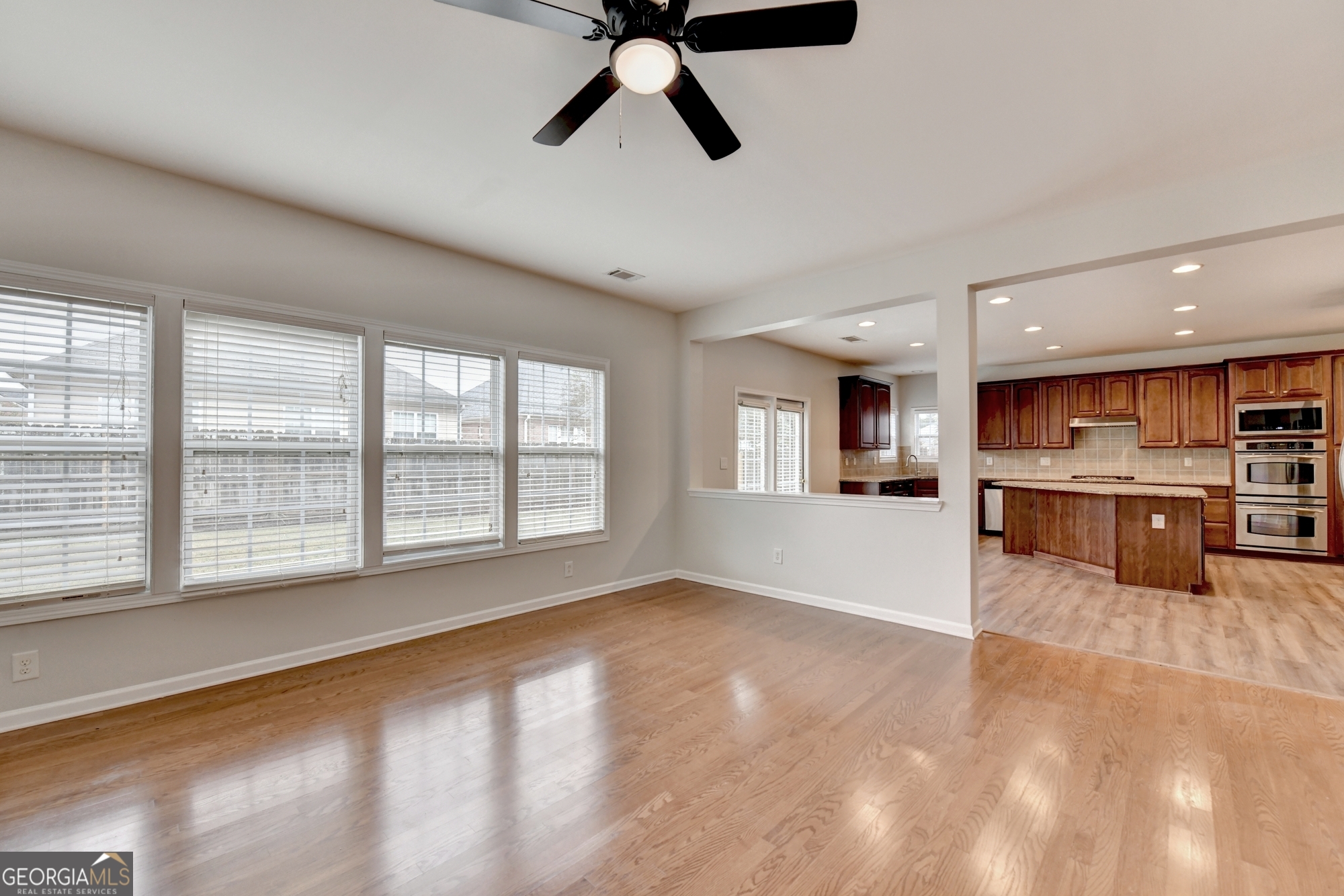 Villa Chase - Residential