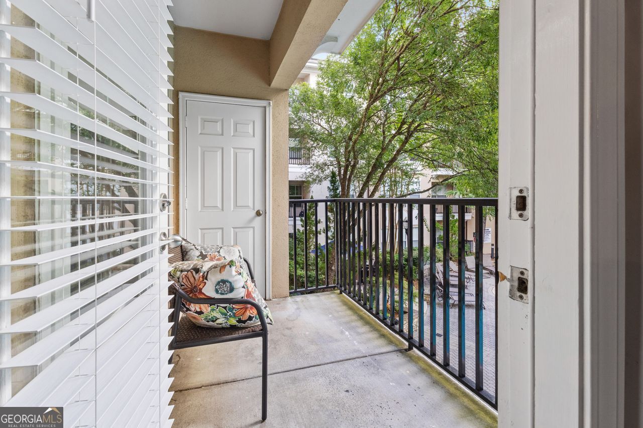 1850 COTILLION DR 1203
