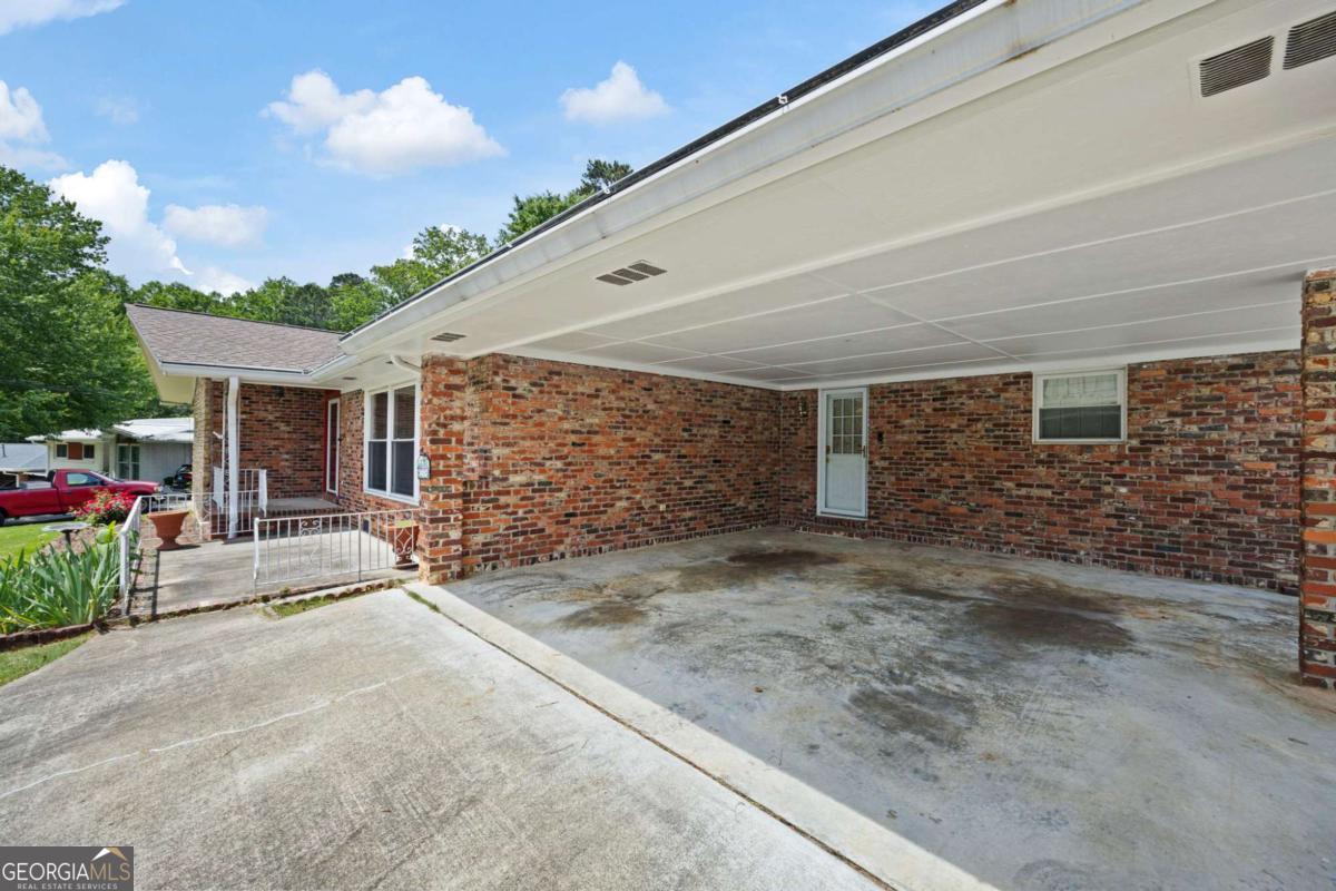 Tuxedo Estates - Residential
