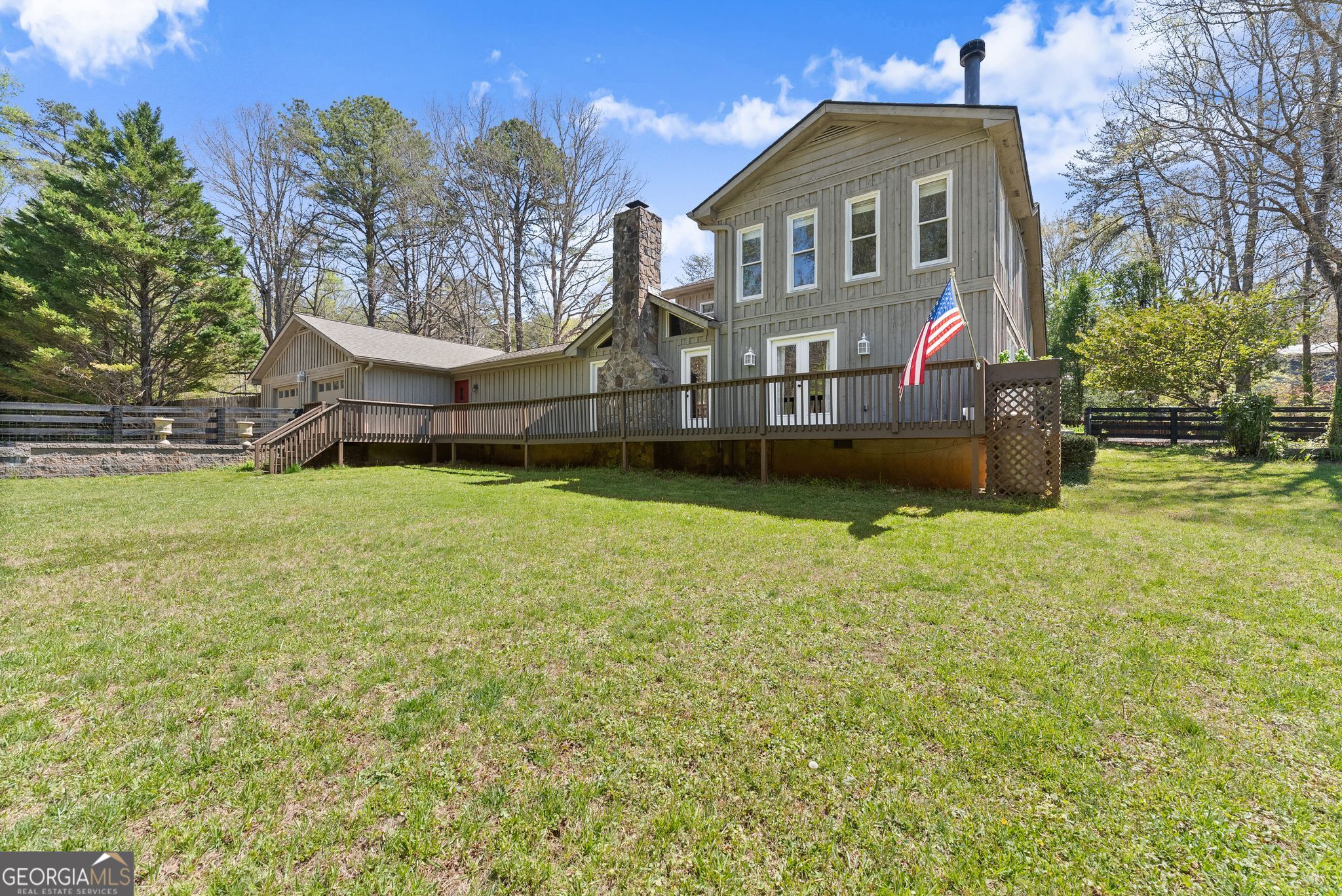 290 Chastain RD