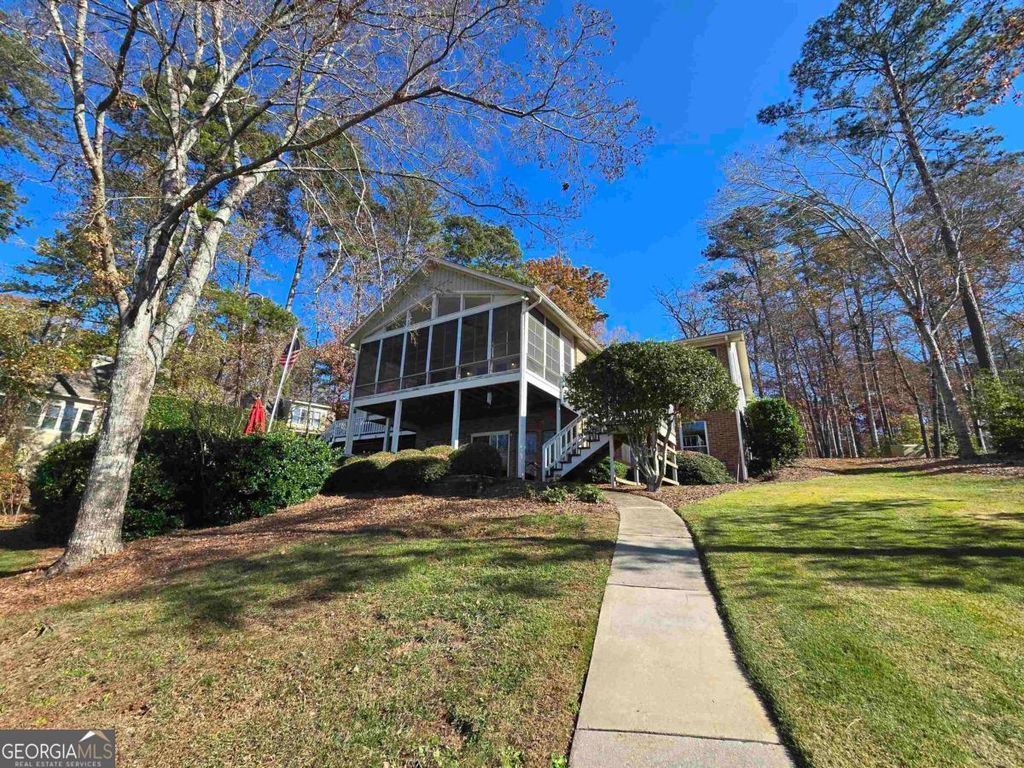 Photo of 1121 Terrell Circle, Greensboro, GA 30642 (MLS # 10658085)