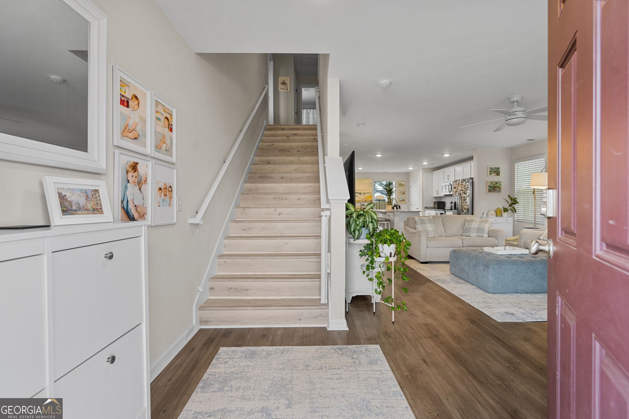 5 Newberry DR