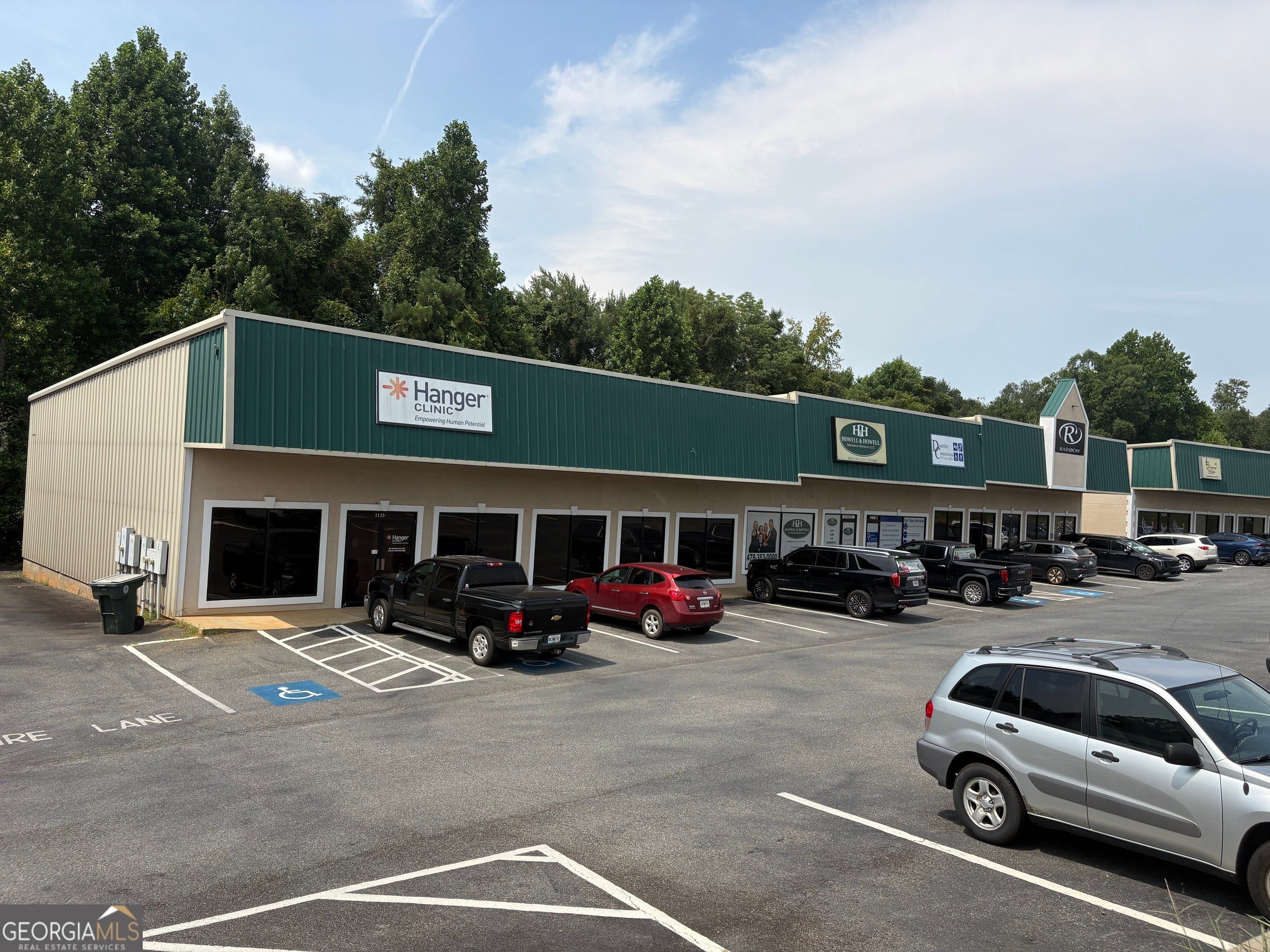 1111 Hillcrest PKWY