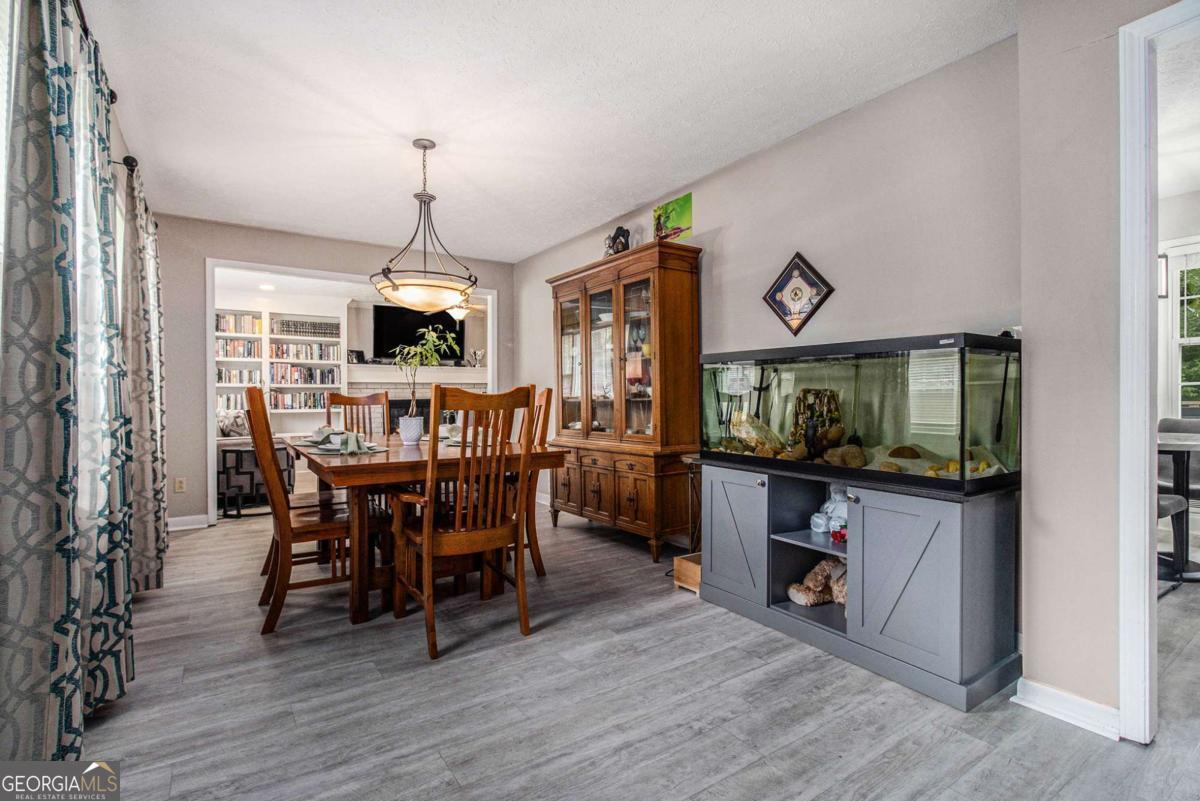396 Stockwood DR