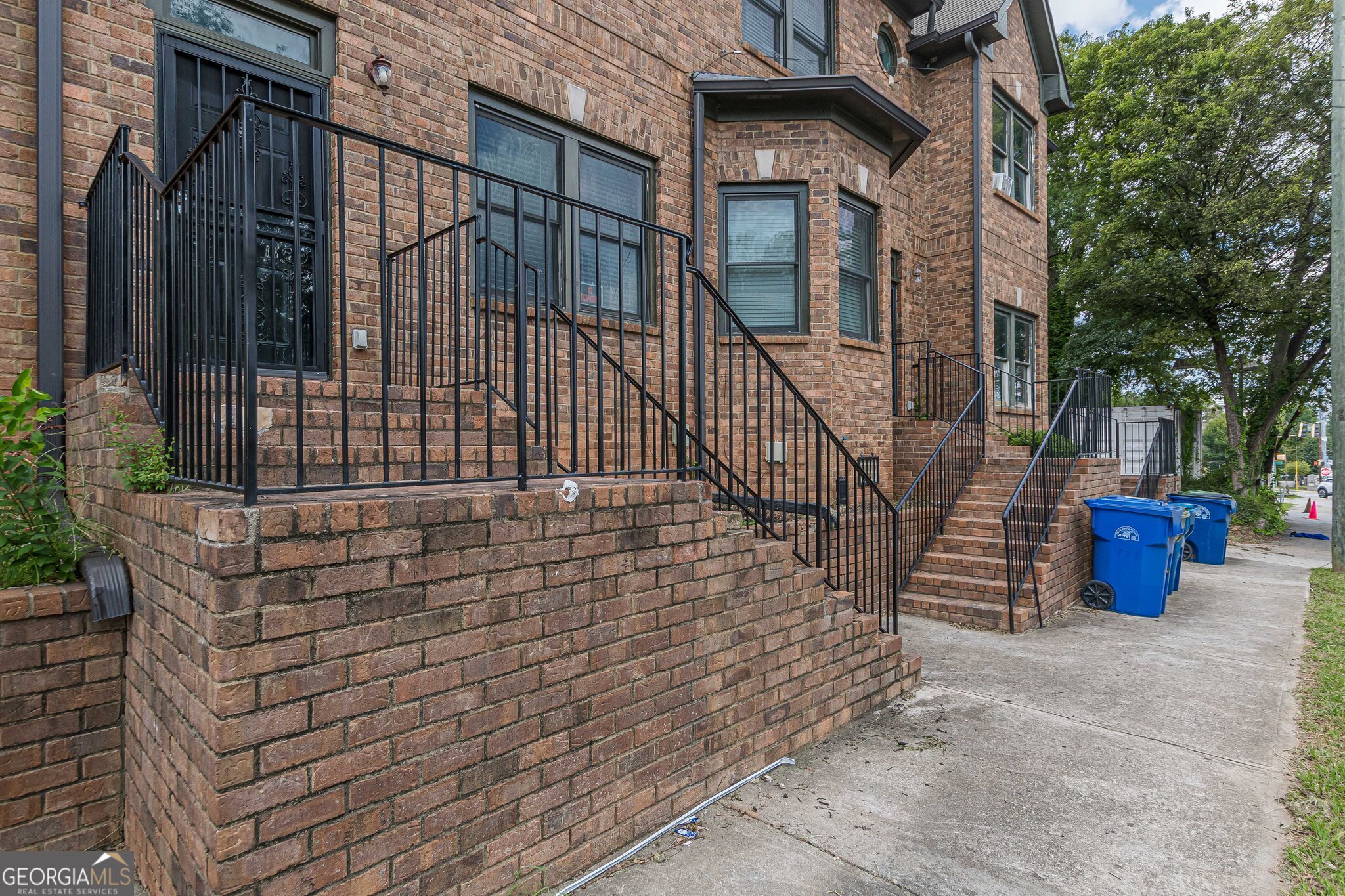 683 Pryor ST SW C