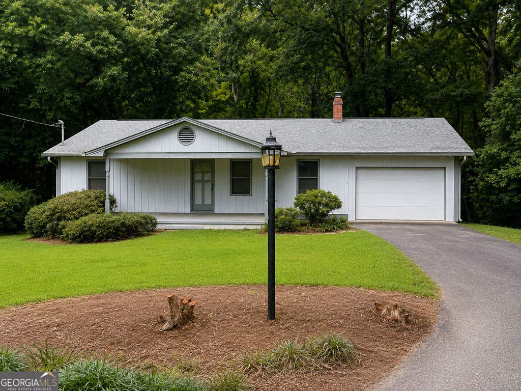 Photo of 149 Mason Drive, Cleveland, GA 30528 (MLS # 10829954)