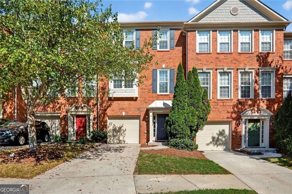 Photo of 2331 Towneheights Terrace #2331, Atlanta, GA 30339 (MLS # 10670603)