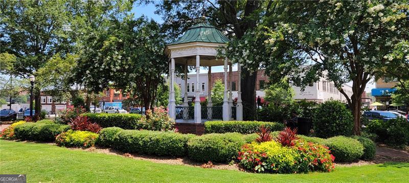 Briarwood - Residential
