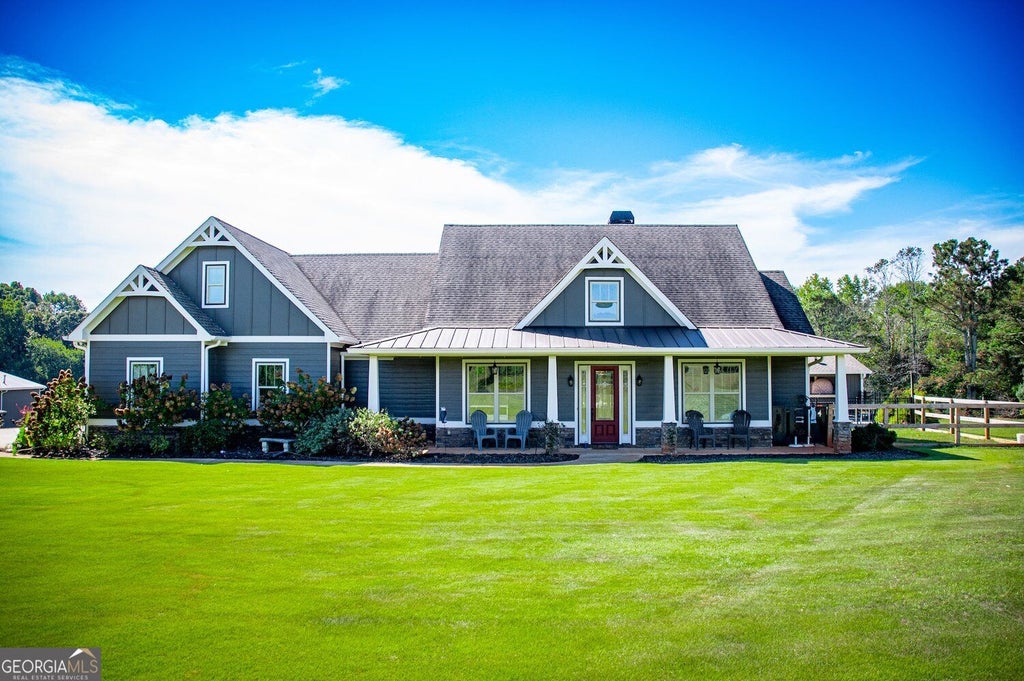 Photo of 245 Blackwelder Road, Roopville, GA 30170 (MLS # 10858186)