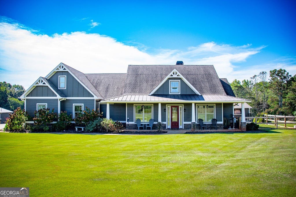 Photo of 245 Blackwelder Road, Roopville, GA 30170 (MLS # 10858186)