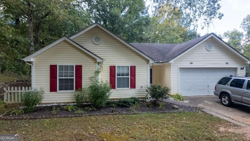 Photo of 4391 Marci Street, Snellville, GA 30039 (MLS # 10849158)
