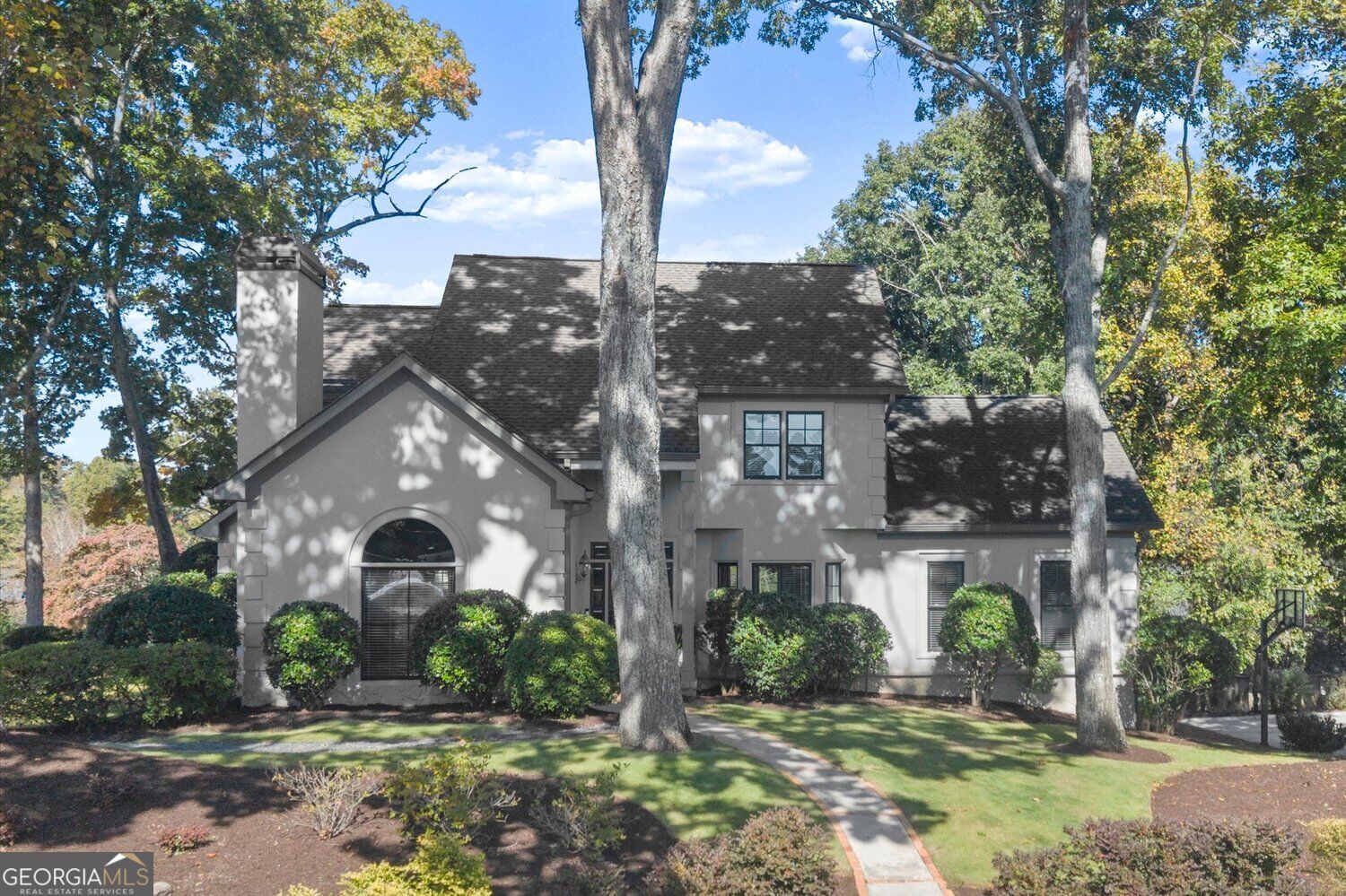 905 Forest Pond DR