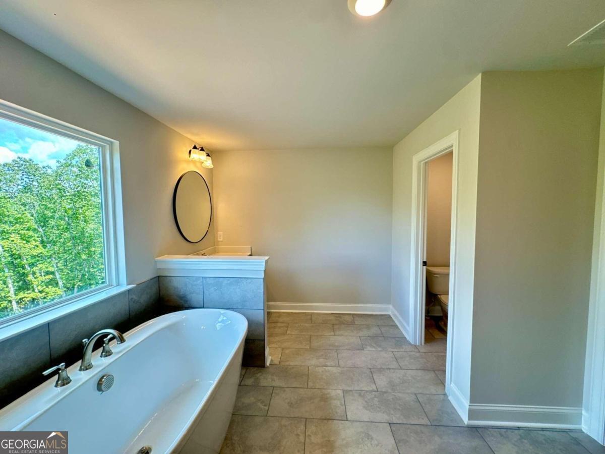 Mountain Ridge - Residential