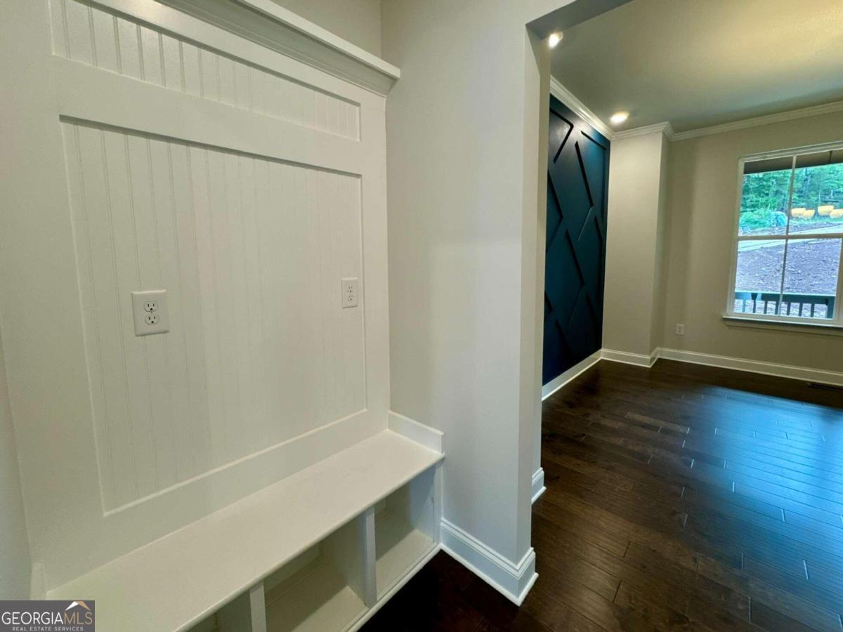 Mountain Ridge - Residential